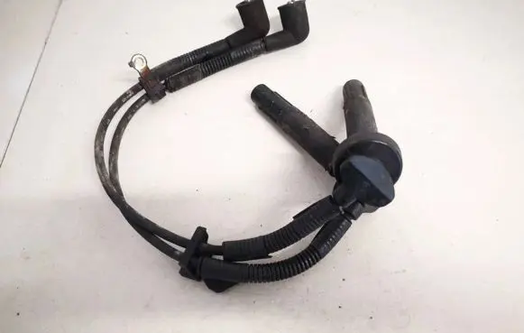 Subaru Forester SF Ignition plug leads 