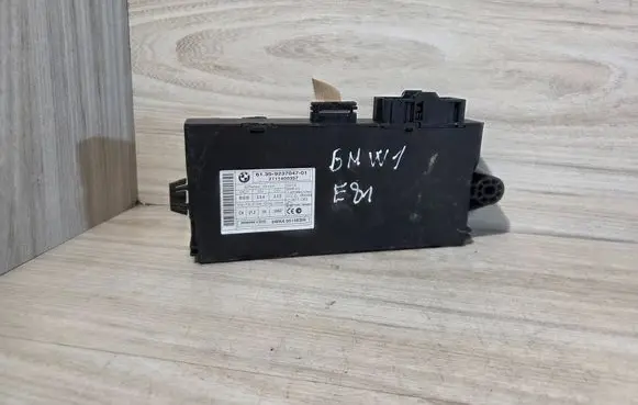 BMW 1 E81 E87 CAS control unit/module 9237047 2111400357 5WK49515EBR