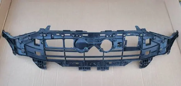 Audi Q8 e-tron Front bumper upper radiator grill 4K0807233