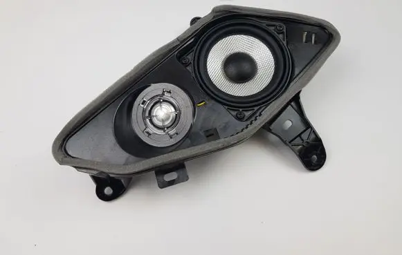 BMW X5M G05 F95 Front door speaker 2622507