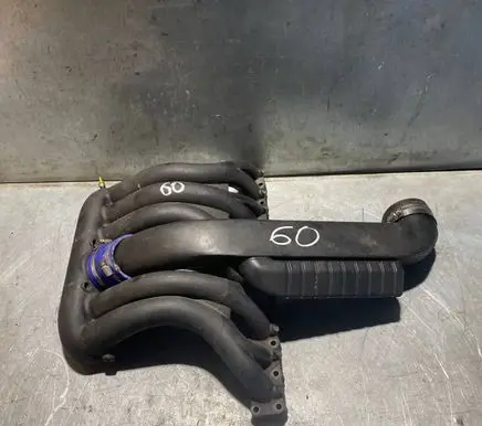 Mercedes-Benz C W202 Air intake duct part 6050900137 6041400912 OM605