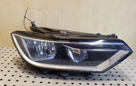 Volkswagen PASSAT B8 Headlight/headlamp 3G2941006B 90049914