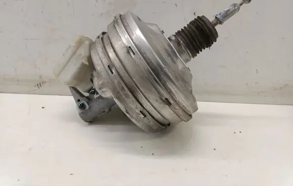 Audi A8 S8 D4 4H Brake booster 4H0612103C