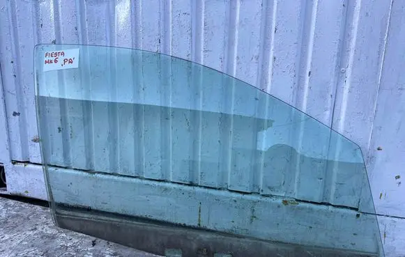 Ford Fiesta Front door window glass four-door DOT682AS2M3232 43R001583