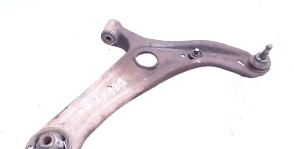 Toyota Yaris Front lower control arm/wishbone