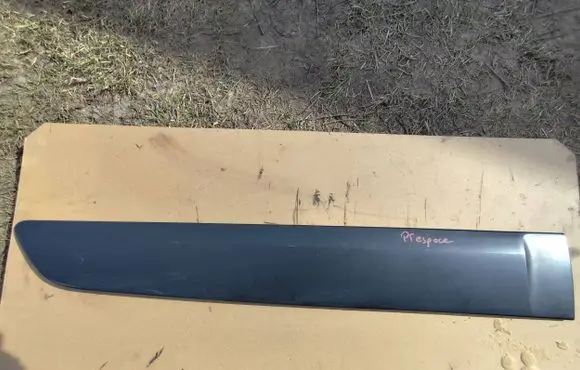 Renault Espace - Grand espace IV Rear door trim (molding) 8200095953