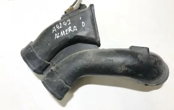 Nissan Almera N16 Air intake hose/pipe