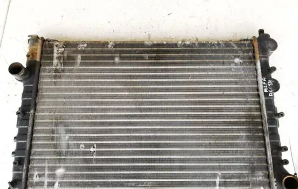 Alfa Romeo 156 Coolant radiator