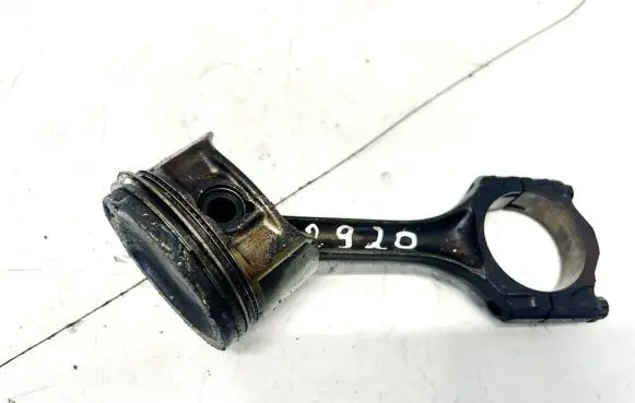 Volkswagen Polo III 6N 6N2 6NF Piston with connecting rod