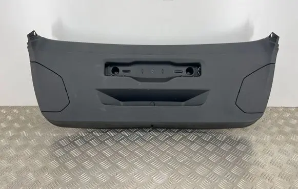 BMW 1 F40 Tailgate/boot cover trim set 7456065 146228 5149