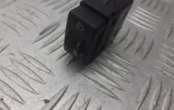 Nissan Micra Light switch