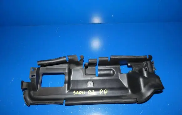 Volvo S60 Intercooler air guide/duct channel 30796472 M0N7A