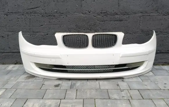 BMW 1 E81 E87 Front bumper 7185555