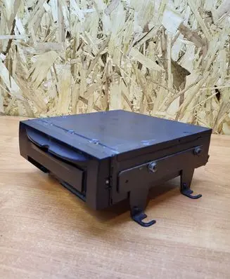 Volvo XC90 Navigation unit CD/DVD player 307326601 54270079