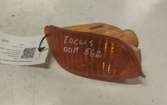 Ford Focus Front indicator light XS4X13368A