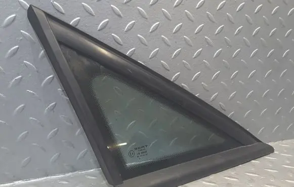 Seat Toledo III (5P) Front triangle window/glass 43R000469