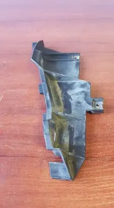 Headlight/headlamp mounting bracket