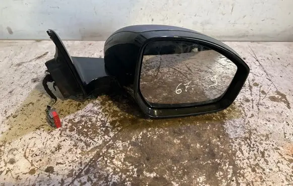 Land Rover Evoque I Front door electric wing mirror 