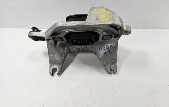 Renault Megane IV Gearbox mounting bracket 112221641R
