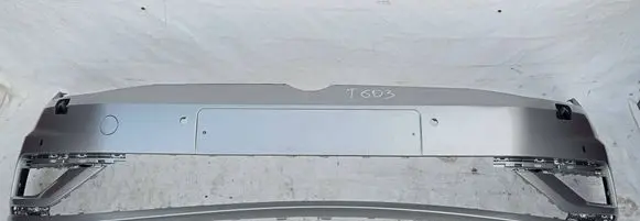 Volkswagen Golf VII Front bumper 5G0807221