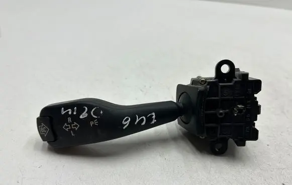 BMW 3 E46 Indicator stalk 011040