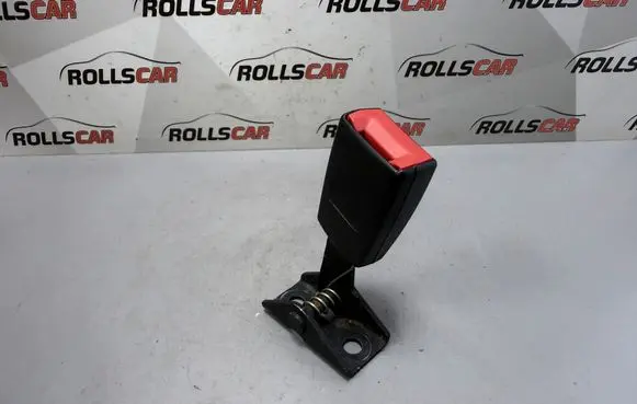 Volkswagen Touareg I Middle seatbelt buckle (rear) 7L0857821B
