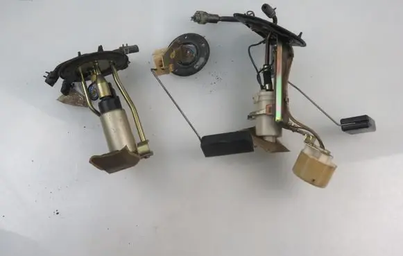 Suzuki Baleno EG In-tank fuel pump 