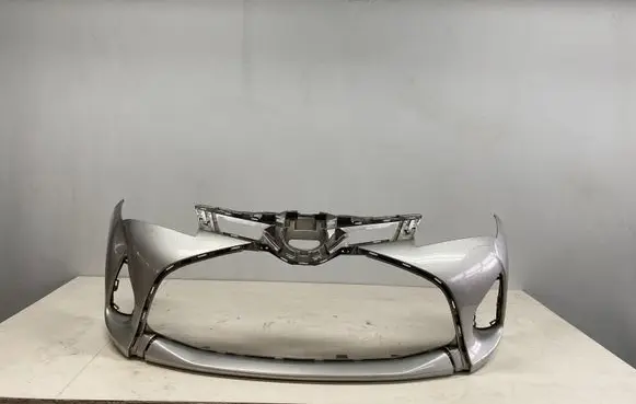 Toyota Yaris Front bumper 521190U927 521190D660