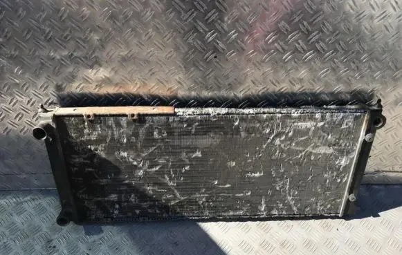 Volkswagen PASSAT B3 Coolant radiator