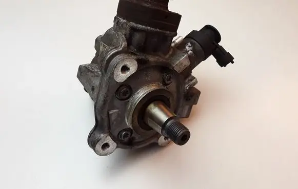 Citroen Berlingo Fuel injection high pressure pump 0445010516
