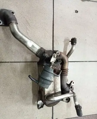 Opel Astra J EGR valve cooler 55576871