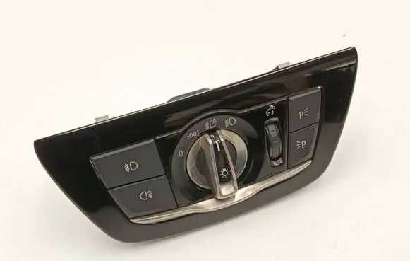 BMW 5 G30 G31 G38 Light switch 9493734 18347910 3054967930108