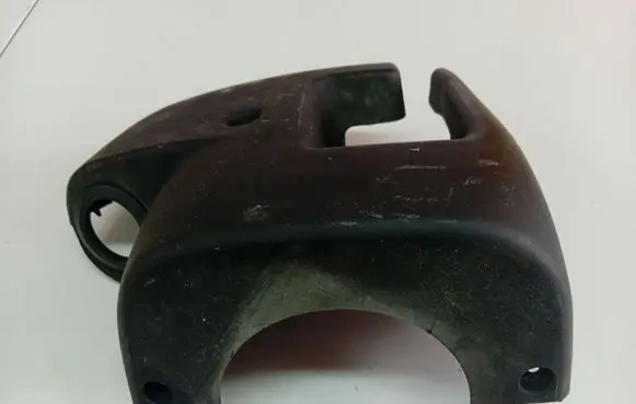 Hyundai Getz Steering wheel column trim