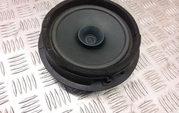 Suzuki SX4 S-Cross Front door speaker 3910263ta0