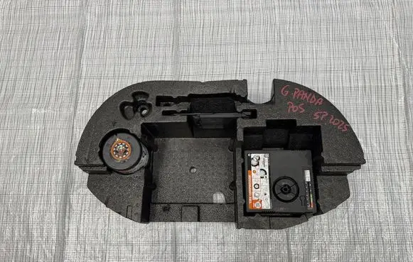 Fiat Panda III Tool set 