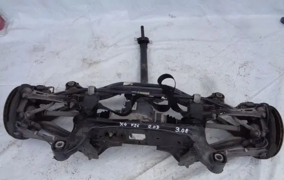 BMW X4 F26 Rear axle beam with reductor 378634345