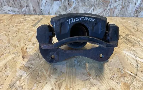 Hyundai Coupe Front brake caliper