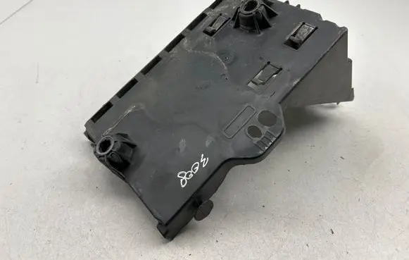 Battery box tray