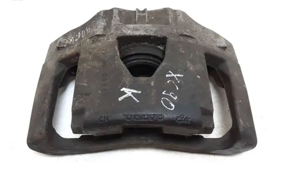 Volvo XC90 Front brake caliper 30657303