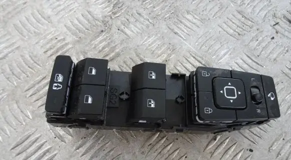 KIA Niro Electric window control switch 93571-AT360