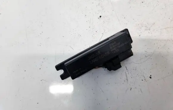 Land Rover Range Rover Evoque L538 Antenna control unit AH4215K603AA