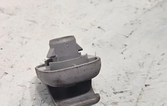 Honda CR-V Sun visor clip/hook/bracket 