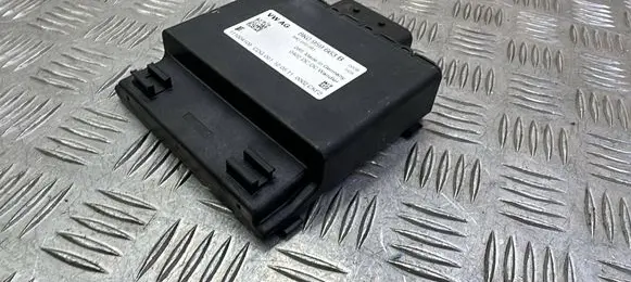 Audi A5 8T 8F Voltage converter/converter module 8K0959663B