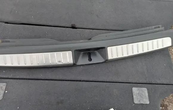 Toyota Avensis T250 Trunk/boot sill cover protection 5838705090