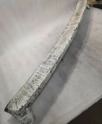 Tailgate/trunk spoiler
