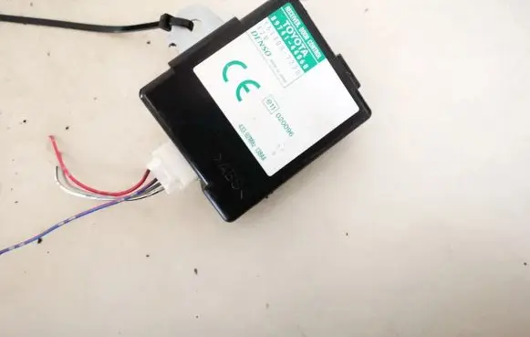Toyota Avensis Verso Door control unit/module 8974144060 89741-44060