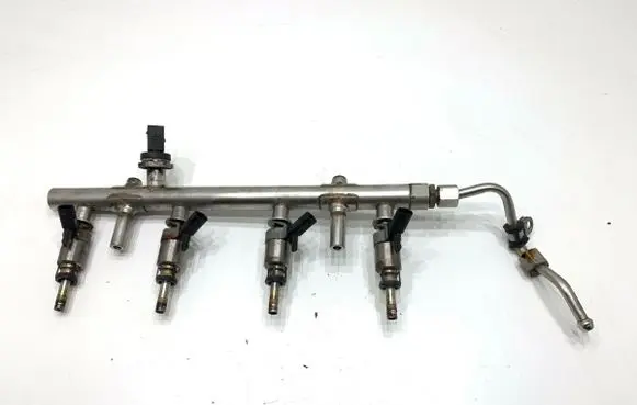 Volkswagen Touran III Fuel main line pipe 06K133317G