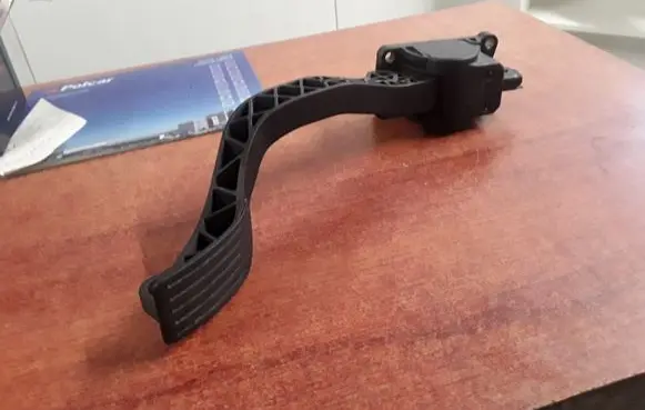 Peugeot 308 Accelerator pedal position sensor 0280755102 9681434380