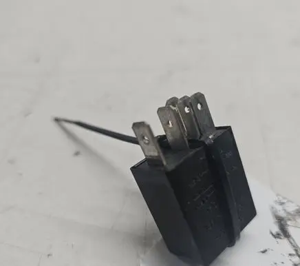 Renault Trafic II (X83) Other relay 7700414484