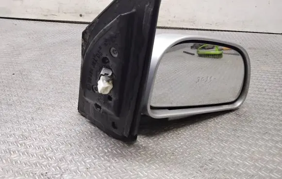 Mitsubishi Space Star Front door electric wing mirror E1010555